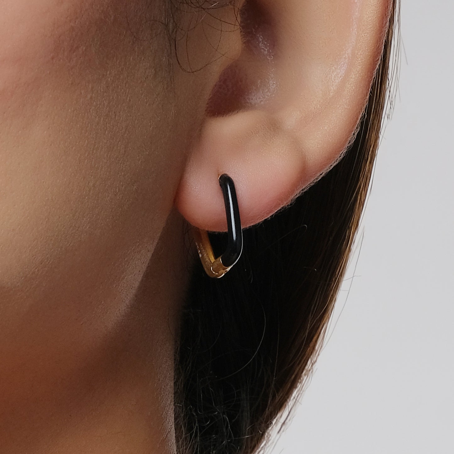 Black Or Gold Earring