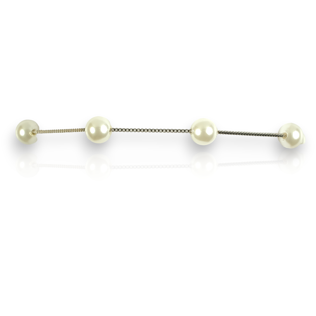 Stylish white pearl design bracelet